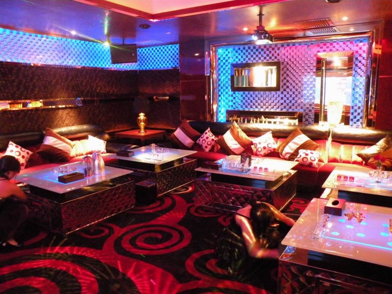 自贡商务ktv,划算的选择-自流井区ktv预订